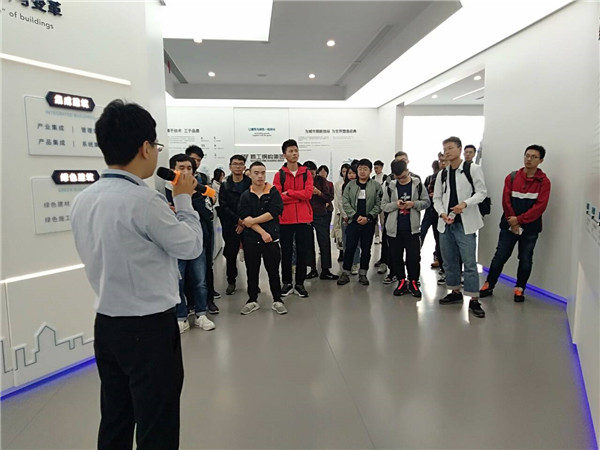 校企协同营生长 相助育人谱新篇